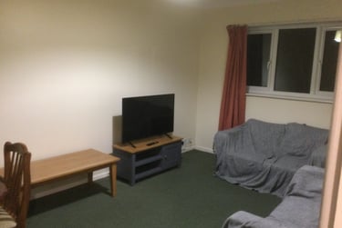 2 bed flat, Melrosegate, Layerthorpe, York, YO103TX - Image 1