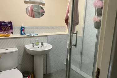 2 bed flat, Melrosegate, Layerthorpe, York, YO103TX - Image 5