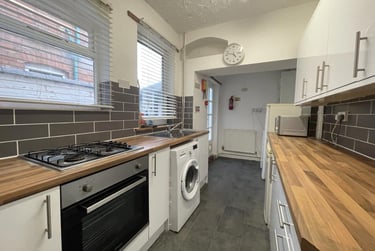 5 bed house, Rowley Hill Street, St Johns, Worcester, WR25LN - Image 3