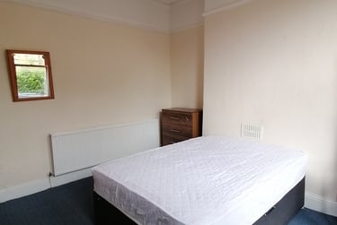 7 bed house, Wellington Road, Fallowfield, Manchester, M146BH - Image 4