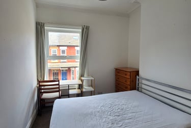 5 bed house, Landcross Road, Fallowfield, Manchester, M146LZ - Image 4