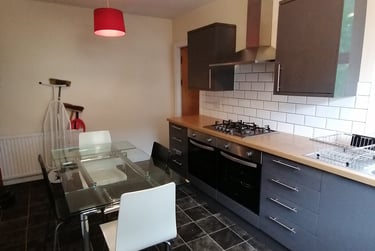 7 bed house, Wellington Road, Fallowfield, Manchester, M146BH - Image 6