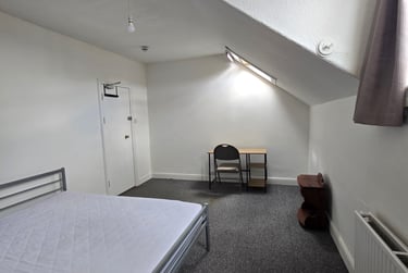 5 bed house, Landcross Road, Fallowfield, Manchester, M146LZ - Image 7