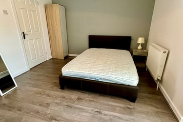 2 bed house, Oxford Street, City centre, Swansea, SA13JN - Image 7