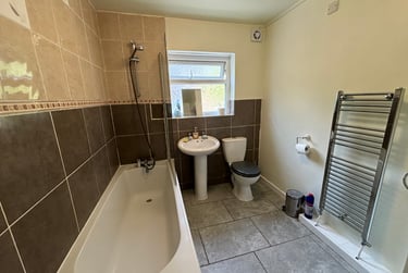 2 bed house, Oxford Street, City centre, Swansea, SA13JN - Image 3