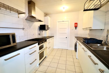 4 bed house, Beacon Road, City Centre, Loughborough, LE112BE - Image 5