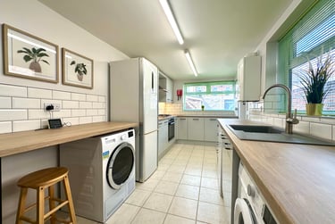 4 bed house, Oxford Street, Teeside University, Middlesbrough, TS14NN - Image 1