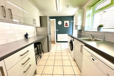 4 bed house, Clarendon Road, Teeside University, Middlesbrough, TS13DT - Image 3