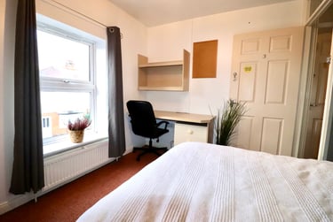 4 bed flat, Havelock Street, City Centre, Loughborough, LE115DH - Image 8