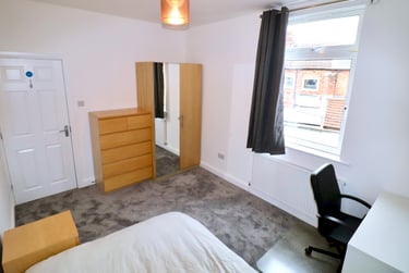8 bed house, Croydon Road, Teeside University, Middlesbrough, TS13HG - Image 8