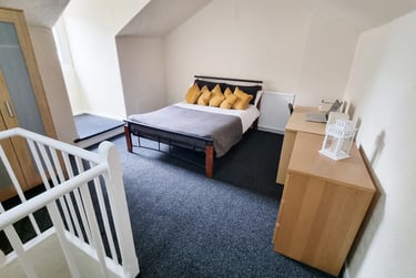 4 bed house, Lower Regent Street, Beeston, Nottingham, NG92DD - Image 2