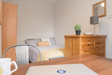3 bed flat, Bouverie street, Near university, Chester, CH14HF - Image 8