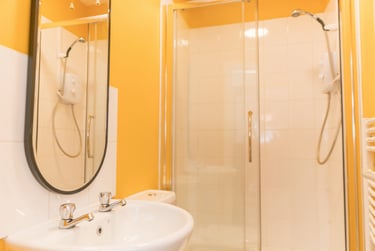 3 bed flat, Bouverie street, Near university, Chester, CH14HF - Image 13