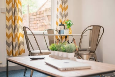 6 bed house, Salisbury, Near university, Chester, CH14BU - Image 3