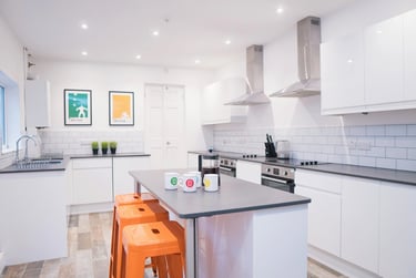 9 bed house, Raymond Street, Garden lane area, Chester, CH14EL - Image 1