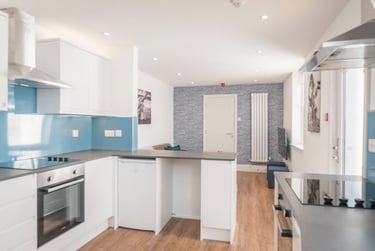 8 bed house, Cheyney Road, Near university, Chester, CH14BS - Image 2