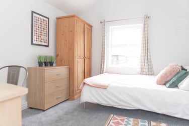 7 bed house, Bouverie Street, Near university, Chester, CH14HF - Image 8