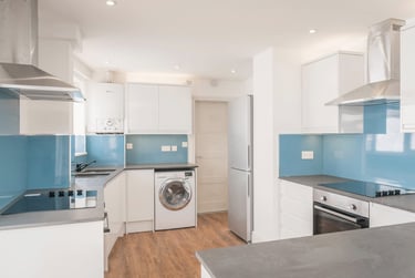 8 bed house, Cheyney Road, Newton, Chester, CH14BS - Image 3