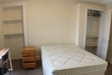 3 bed house, Hill Park Crescent, North hill, Plymouth, PL48JP - Image 7