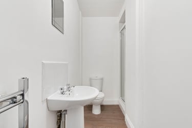 7 bed house, Prospect street, Lipson, Plymouth, PL48NY - Image 4