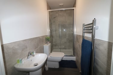 2 bed house, Mount Street, Greenbank, Plymouth, PL48NZ - Image 2