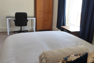 2 bed house, Hill Park Crescent, Greenbank, Plymouth, PL48JP - Image 7