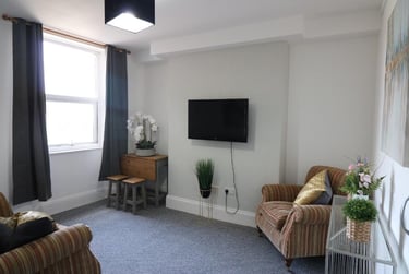 5 bed house, Bayswater Road, Mutley plain, Plymouth, PL15BU - Image 1