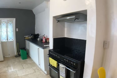 4 bed house, Derry Avenue, City Centre, Plymouth, PL46BH - Image 3