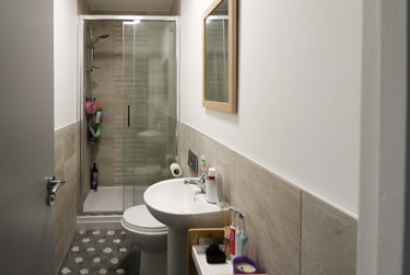 3 bed flat, Ermington Terrace, Mutley, Plymouth, PL46QG - Image 4