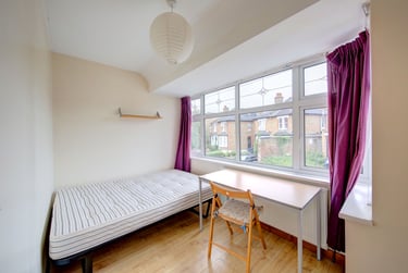 6 bed house, The Bittoms, City Centre, Kingston, KT12AR - Image 3