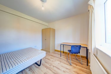 6 bed house, Addison Gardens, City Centre, Kingston, KT58DW - Image 5