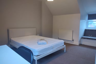 4 bed house, London Road, Kingsholme, Gloucester, GL13PB - Image 6