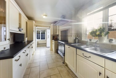 4 bed house, London Road, Kingsholme, Gloucester, GL13PB - Image 3