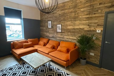 3 bed flat, Helmsley Road, Sandyford, Newcastle, NE21DL - Image 1