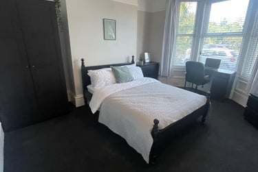 6 bed house, Oxnam Crescent, Spital Tongues, Newcastle, NE24LX - Image 13