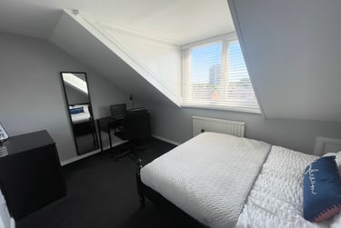 6 bed house, Oxnam Crescent, Spital Tongues, Newcastle, NE24LX - Image 10