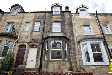 6 bed house, Dale Street, City Centre, Lancaster, LA13AW - Image 1