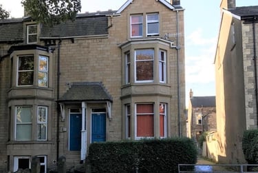 8 bed house, Dallas Road, City Centre, Lancaster, LA11TW - Image 1