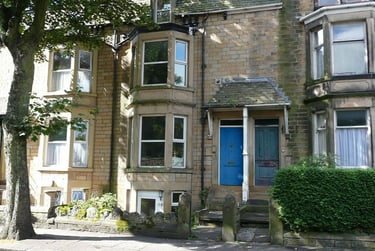 6 bed house, Dallas Road, City Centre, Lancaster, LA11TW - Image 1