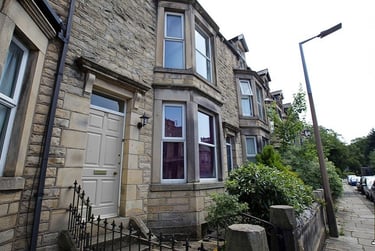 6 bed house, Dale Street, City Centre, Lancaster, LA13AP - Image 1