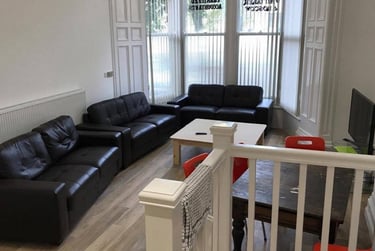 7 bed flat, Queen Street, City Centre, Lancaster, LA11RS - Image 1