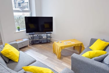 5 bed house, Meadow Street, City Centre, Lancaster, LA15PH - Image 1