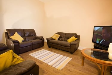 5 bed house, St. Oswald Street, City Centre, Lancaster, LA13AS - Image 2