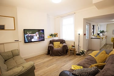 6 bed house, Golgotha Road, Scotforth, Lancaster, LA13AA - Image 2