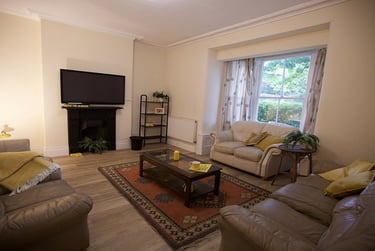 7 bed house, East Road, City Centre, Lancaster, LA13EE - Image 2