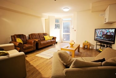 8 bed house, Dallas Road, City Centre, Lancaster, LA11TW - Image 2