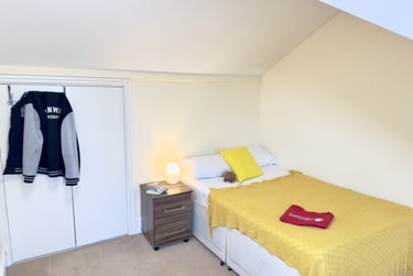 4 bed flat, Brock Street, City Centre, Lancaster, LA11UR - Image 2