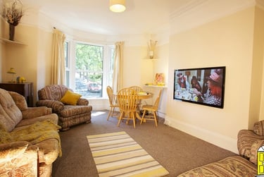 6 bed house, Dallas Road, City Centre, Lancaster, LA11TW - Image 2