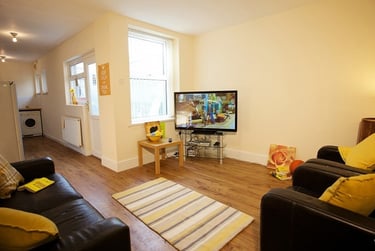5 bed house, Green Street, City Centre, Lancaster, LA11DZ - Image 2