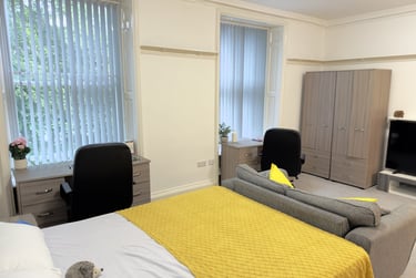 1 bed studio, Queen Square, City Centre, Lancaster, LA11RN - Image 2